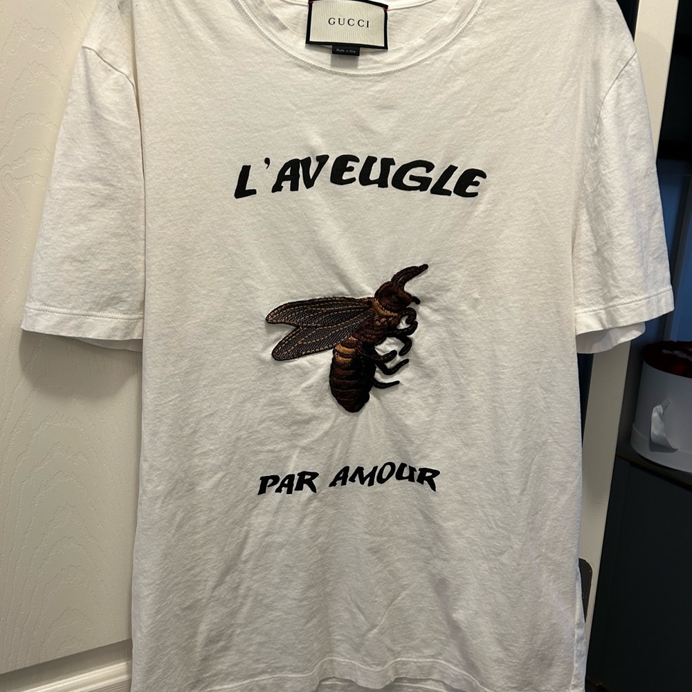 Gucci Bee Wasp T-Shirt  L’ Aveugle Par Amour Embroidered White